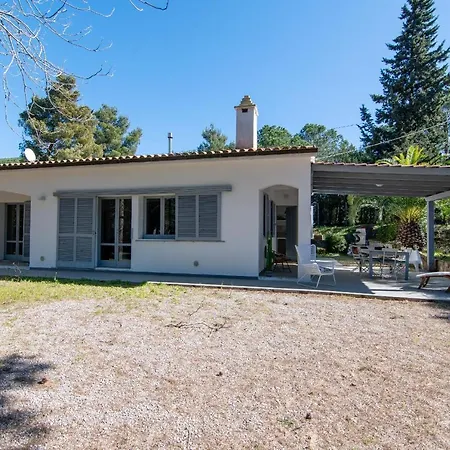 Villa La Follia Lacona